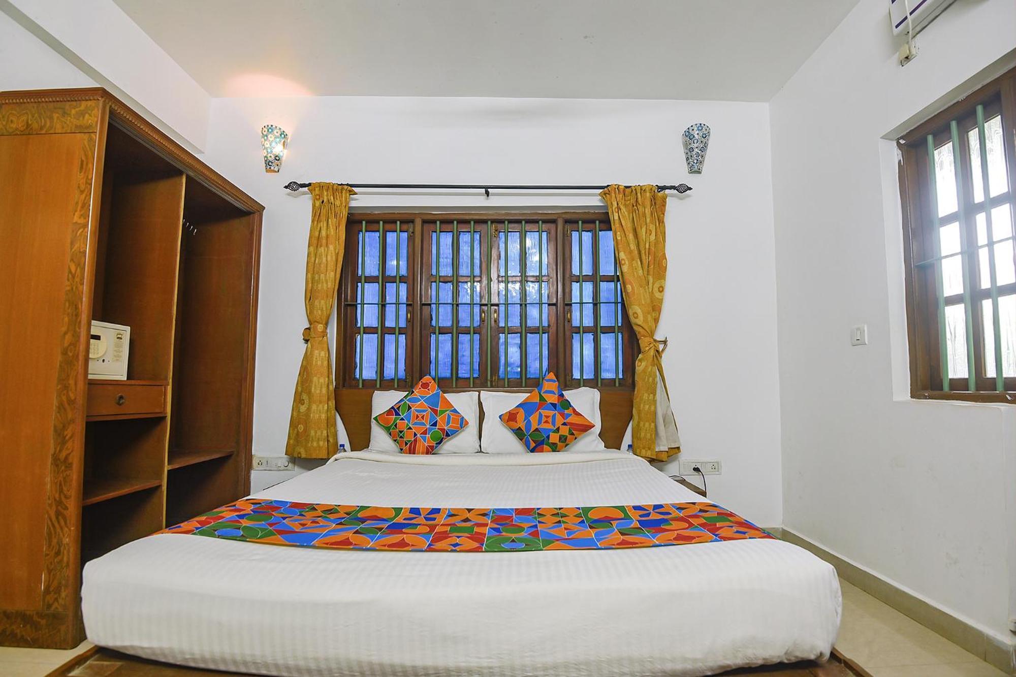 Fabexpress Stargaze Beach Anjuna Ngoại thất bức ảnh